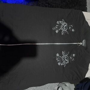 Boohoo Black Floral Embroidered Tee